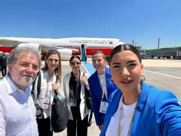 Foto - O sanatçıdan Fulya Öztürk’e destek geldi! Melek kalpli kadın