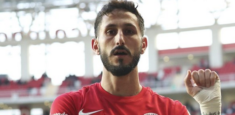 Foto - O şerefsiz şimdi Tüpraş Stadı'na gelecek! Gel bakalım Koç'um senin ifadeni Beşiktaş alacak!