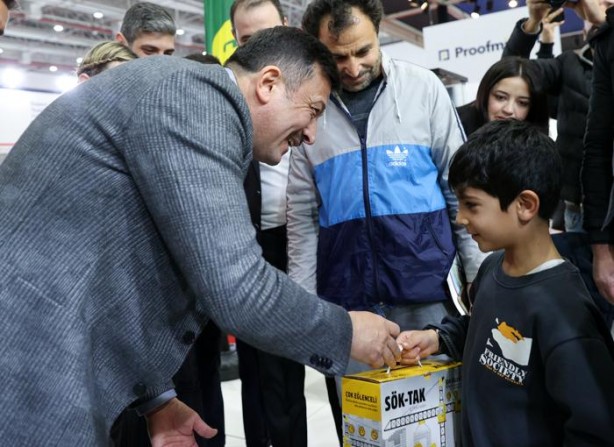 Foto - O siyasetçi, Ahmet Hakan’ı çok şaşırttı! "Vay be" diyerek Türkiye’le böyle ilan etti 