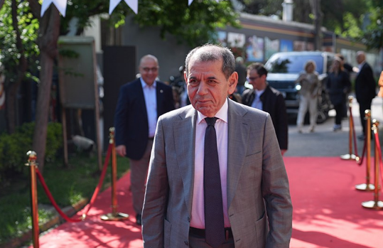 Foto - O soru yeniden gündemde! Dursun Özbek gündem oldu! Net cevap verdi