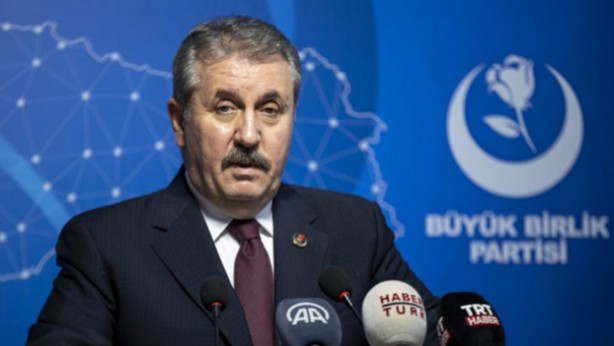 Foto - O sözleri çok konuşulmuştu! AK Partili Mehmet Metiner’den, iktidarın ortağı Mustafa Destici’ye beklenmedik tepki! Bakın nasıl bombaladı 