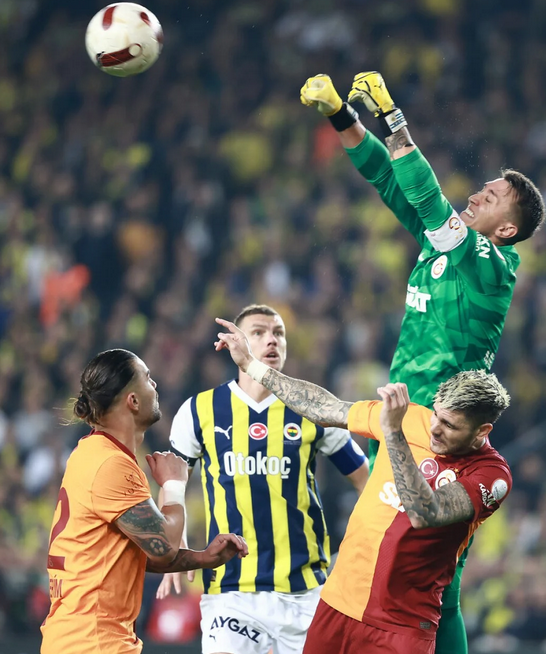 Foto - O takımımızın dev rezervi! Ağzından kaçırdılar! Hiç kimse vazgeçilmez değil artık! Ses getirecek gelişmeyi açıkladı…