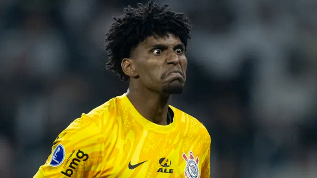 O takımın başına talih kuşu kondu resmen: Fernando Muslera'nın yerine o bomba isim gelecek!