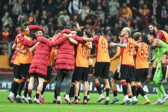 Foto - O tarihi bekleyin dedi... Derbi hezimeti sonrası Okan Buruk biletleri kesiyor!