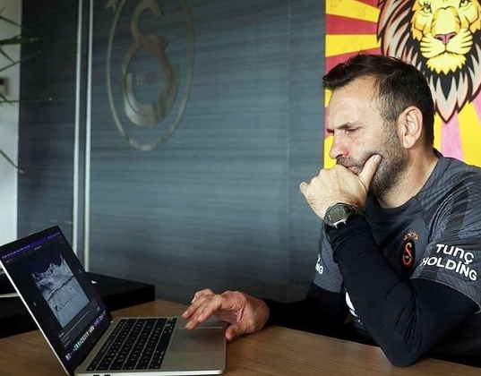 Foto - O tarihi bekleyin dedi... Derbi hezimeti sonrası Okan Buruk biletleri kesiyor!