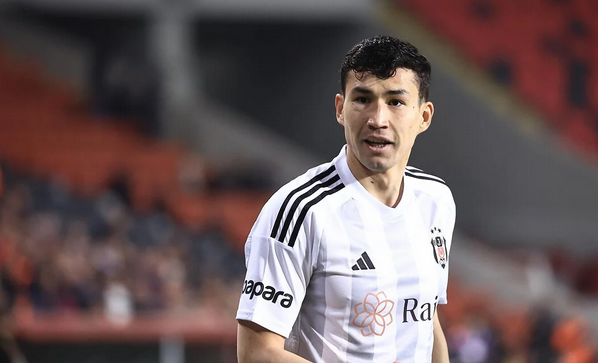 Foto - O transferin son hali işte ortaya çıktı! Şenol Güneş’in İsviçre çakısına benzettiği Zaynutdinov kazığı!