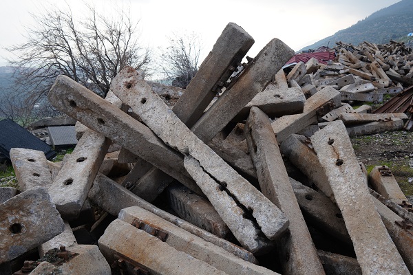 Foto - O tren istasyonu 1 sene sonra görüntülendi