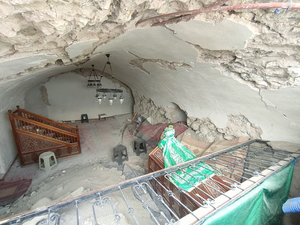 Foto - O türbe molozlar arasında kaldı