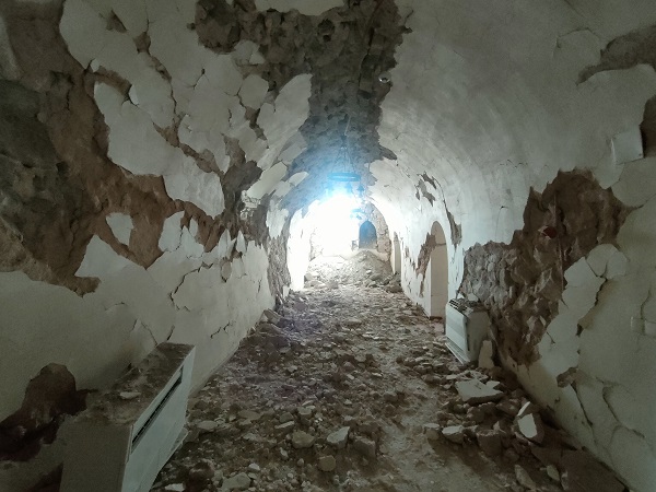 Foto - O türbe molozlar arasında kaldı