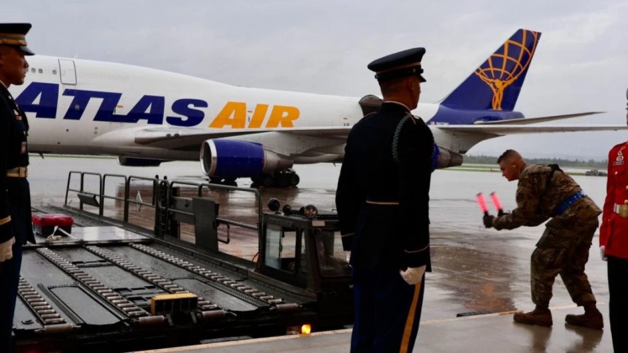 Foto - O ülke, 4 Türk askerin naaşını 75 yıl sonra Türkiye'ye teslim etti