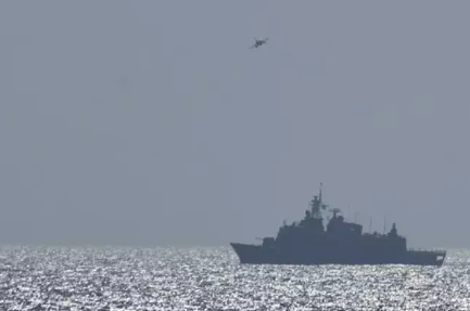 Foto - O ülke Yunanistan'a baskı yapıp savaş gemilerini bölgeden çekti: Türk sahasına girin, kabloları döşeyin