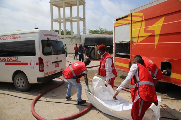 Foto - O ülkede bombalı saldırı! Ölü ve yaralılar var