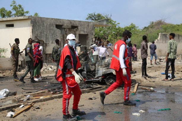Foto - O ülkede bombalı saldırı! Ölü ve yaralılar var