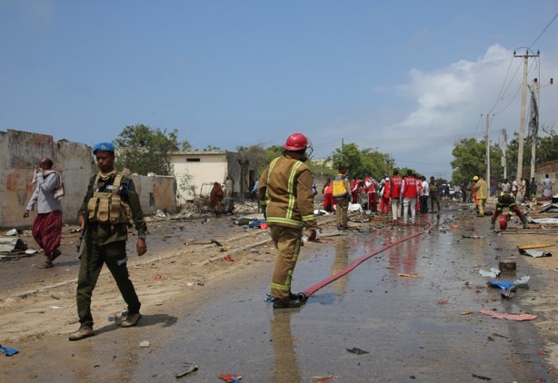 Foto - O ülkede bombalı saldırı! Ölü ve yaralılar var