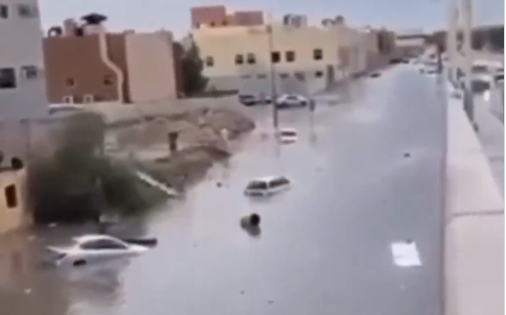 Foto - O ülkede çöller yeşillendi, nehirler oluştu! Kıyamet alameti mi? Akıllara o Hadis-i Şerif geldi