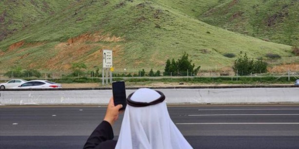 Foto - O ülkede çöller yeşillendi, nehirler oluştu! Kıyamet alameti mi? Akıllara o Hadis-i Şerif geldi