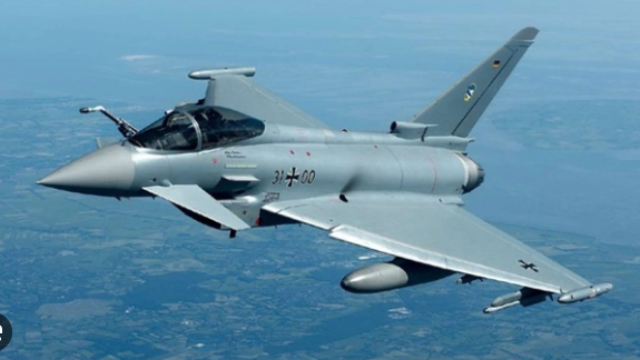 Foto - O ülkede işçiler ayaklandı! Hükümete "Türkiye’ye savaş uçağı satın" baskısı yapmaya başladı