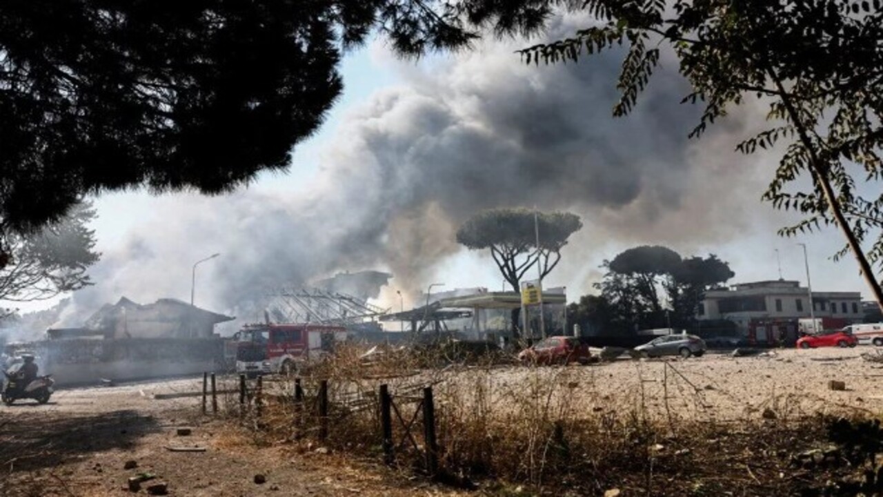 Foto - O ülkede korkunç görüntü! Çok sayıda yaralı var! Benzin istasyonu patladı