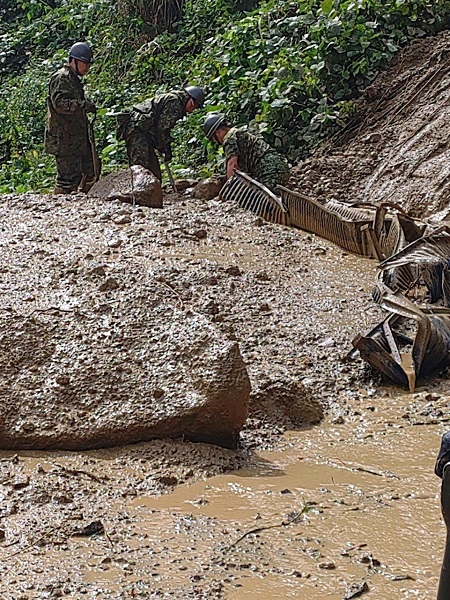 Foto - O ülkede sel faciası yaşanıyor