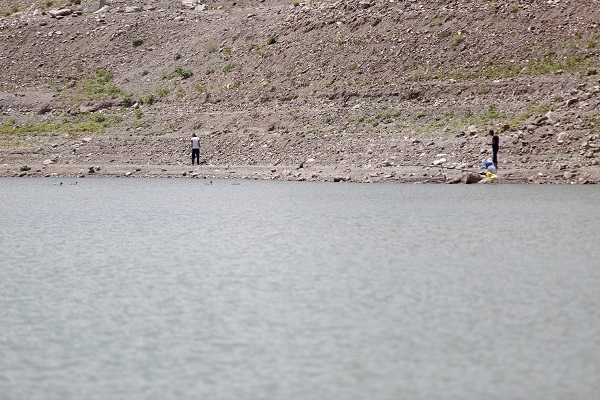 Foto - O ülkede susuzluk kapıya dayandı