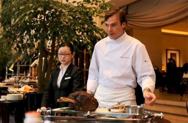 Foto - O ülkede yumurta yiyen çocuklar hırsız oluyor!