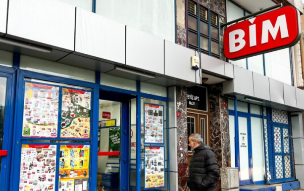 Foto - O ülkeden, ağızları açık bırakan "BİM" kararı! Tüm dünya bunu konuşuyor