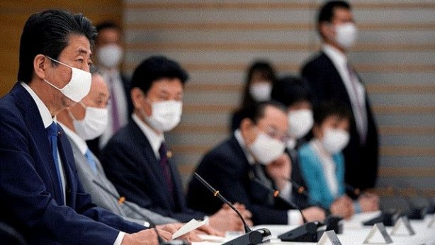 Foto - O ülkeden koronavirüs kararı! Vatandaşlarına kişi başı 6 bin 400 TL verecek