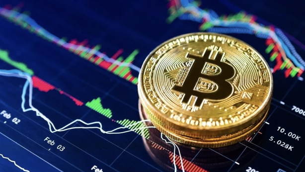 Foto - O ülkeden şaşırtan Bitcoin kararı! Kabul etmeyenleri cezalandıracaklar
