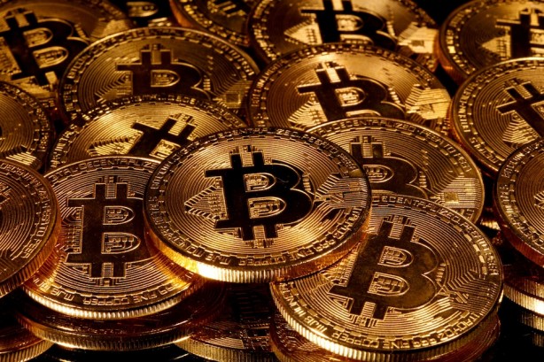 Foto - O ülkeden şaşırtan Bitcoin kararı! Kabul etmeyenleri cezalandıracaklar