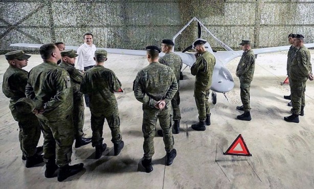 Foto - O ülkenin istihbaratı apar topar harekete geçti! Türk SİHA'ları, füzeleri, roketleri için bilgi topluyorlar