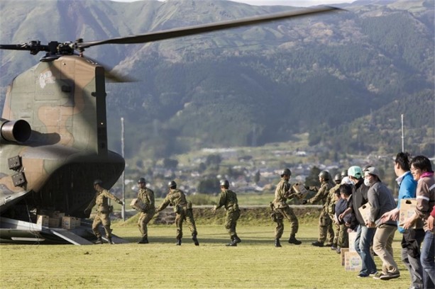 Foto - O ülkeye tsunami uyarısı yapıldı!