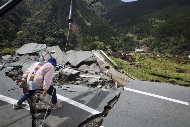 Foto - O ülkeye tsunami uyarısı yapıldı!