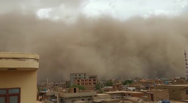 Foto - O ülkeyi kum fırtınası vurdu! 