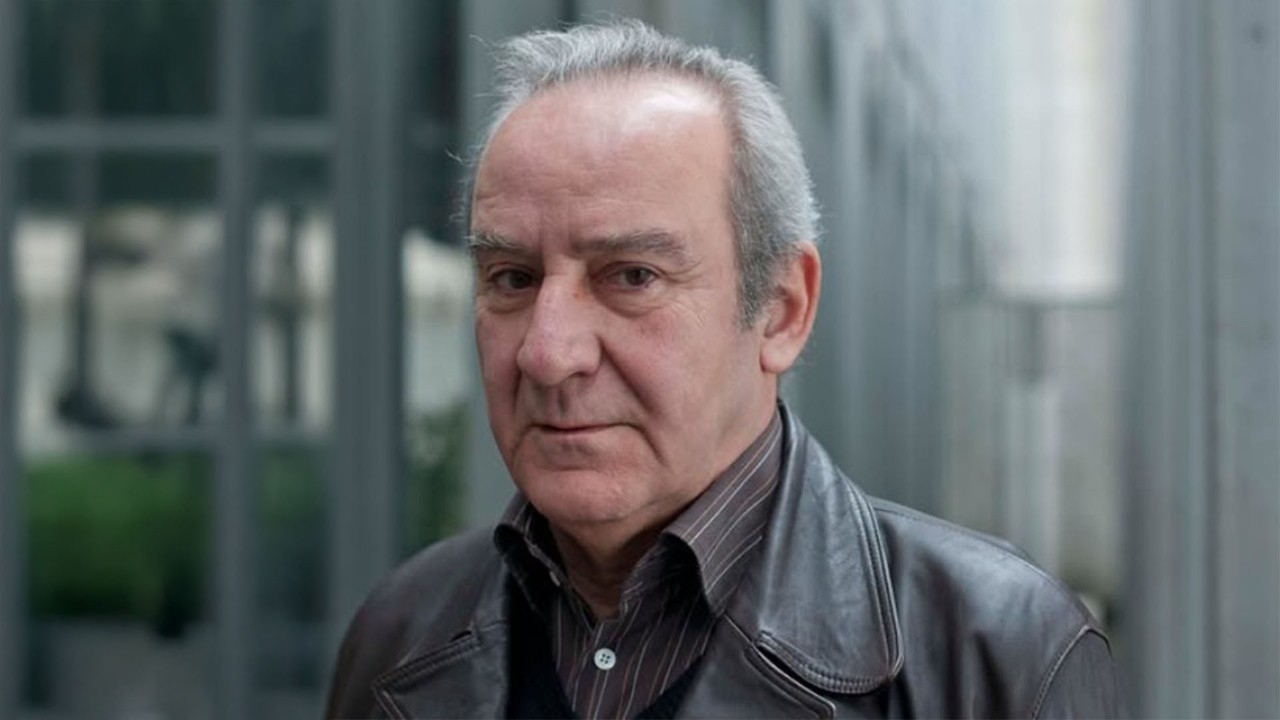 Foto - O ünlü oyuncunun cenaze namazı kılınmadı! Gâvur gibi yaşadı, Müslüman gibi gömülmek istemedi! İmam yok, İngiliz rock grubu var! Bu da bi’ şey, yine kalıbının adamıymış