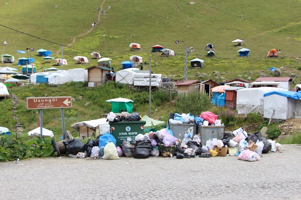 Foto - O yaylada görüntü kirliliği oluştu