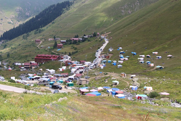 Foto - O yaylada görüntü kirliliği oluştu