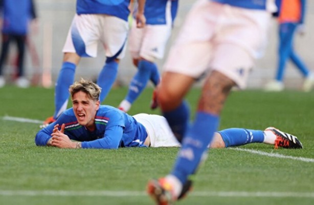 Foto - O yıldızdan flaş hamle! Galatasaray'ı sildi