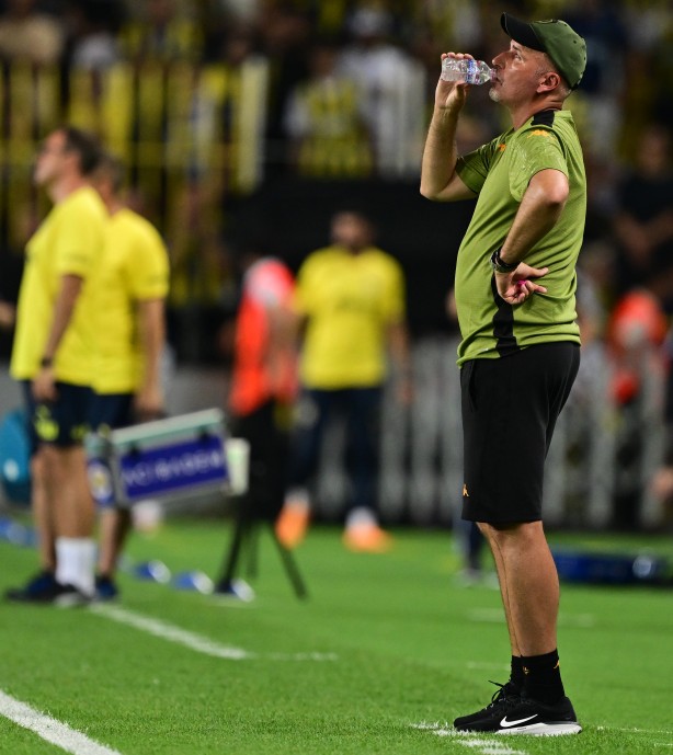 Foto - O yıldızın apar topar peşine düştüler ama: Ali Koç'un sabrı taştı! İzin almadan neler olacak böyle…