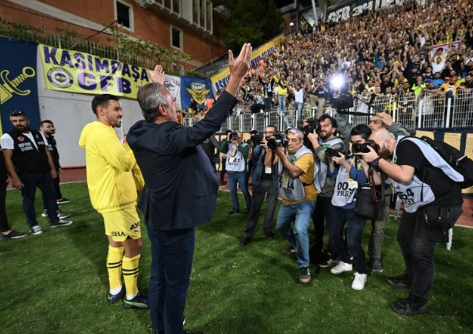 Foto - O yıldızla ilgili beklenmedik gelişme! Kötü haber maalesef geldi: Sarı-lacivertli camiayı üzen gelişme!
