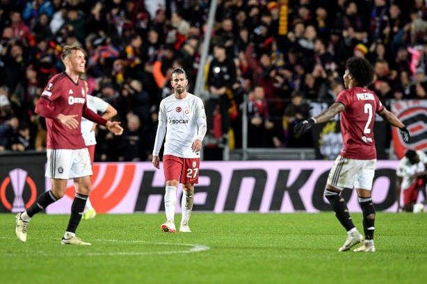 Foto - O yıldızla ilgili dikkat çeken iddia! Hiç kimse bunu beklemiyordu… Ve büyük müjde geldi! 'Herkes neler oluyor böyle?' diyecek...