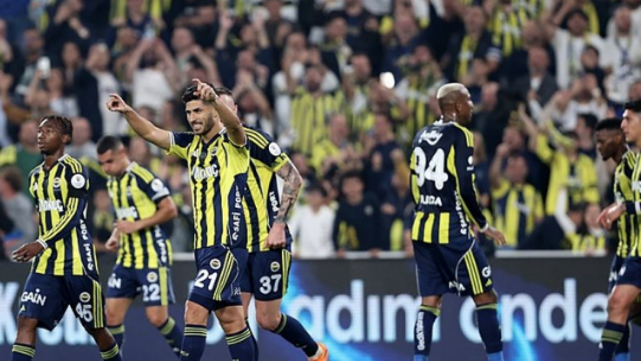 O yıldızlar için milyon euro'lar devreye alındı bile: Fenerbahçe'ye yıldız yağmuru! Taraftarlar şok geçirecek resmen...