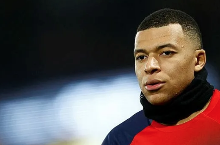 Foto - O yıldızlardan iki kat daha pahalı! "2024 onun yılı olacak" diye duyurdular: 2024’ün ilk transfer bombası patlamak üzere…