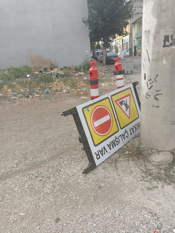 Foto - O yolda yarım kalan yapım çalışmaları başladı