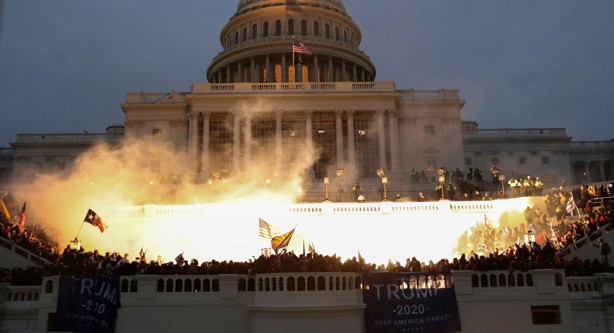 Objektifler tekrar oraya çevrildi, sosyal medya ‘sıra onda mı?’ tartışması yapıyor! Makam aracında…