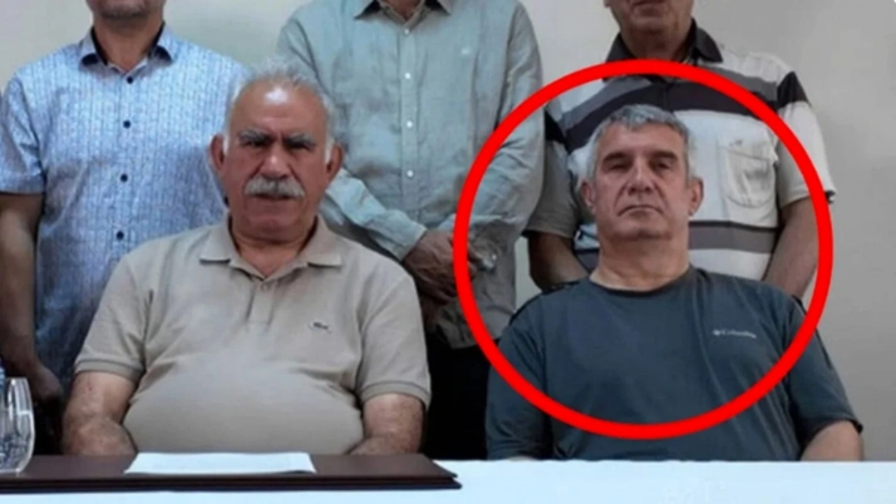 Öcalan’ın serbest bırakılan İmralı arkadaşı, ünlü ismin akrabası çıktı! Tahmin bile edemeyeceksiniz