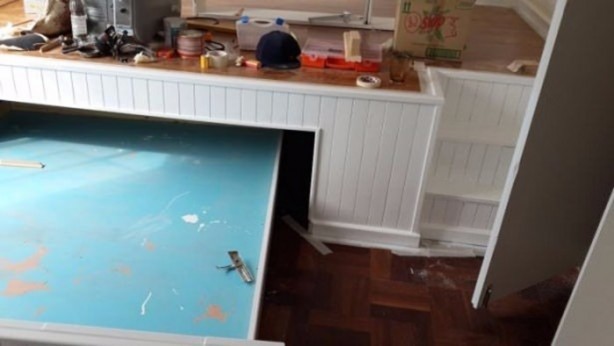 Foto - Odasından sıkıldı, bakın ne hale getirdi