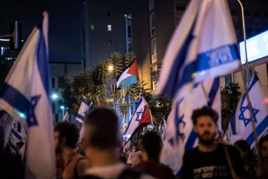 Foto - Öfke büyüyor! On binlerce İsrailli sokağa indi