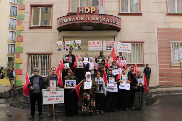 Foto - Oğlu PKK tarafından kaçırılan annenin Kürtçe çağrısı yürekleri sızlattı