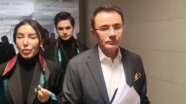 "Oğluna cinsel istismarda bulundu" iddiası vardı! Ünlü doktor Ender Saraç’la ilgili flaş gelişme! Tam 22 yıl…