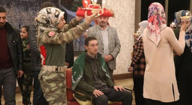 Foto - Oğlunu kurtararak PKK'ya diz çöktüren anne Ayşegül Biçer AK Parti'den aday oldu
